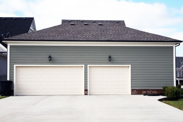 Cement Driveway Repair in Richland