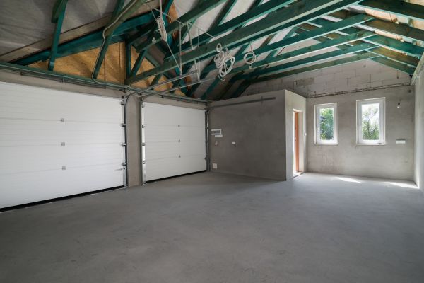 Cost of Garage Floor Concrete Repair in Richland