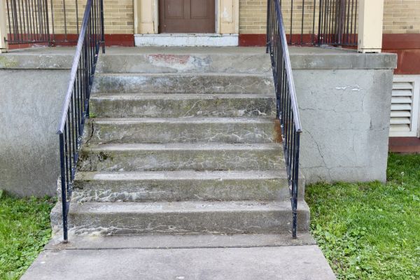 Cost of Staircase Concrete Repair in Richland