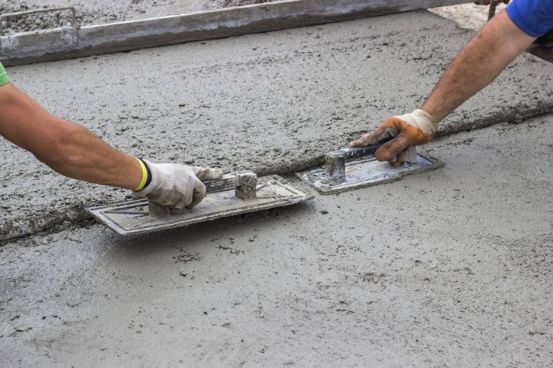 Professional Concrete Repair Crew